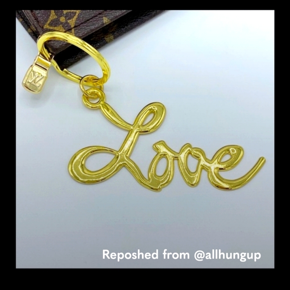 COPY - LOVE Keychain/Bag Charm - Picture 1 of 4